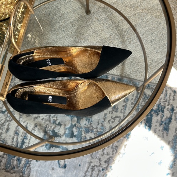 Zara - Picture 3 of 5